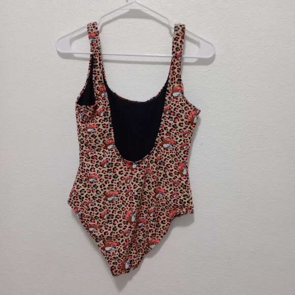 Buc-ee's Women's once piece swimsuit Beaver Cheetah Print size Small - Picture 2 of 8